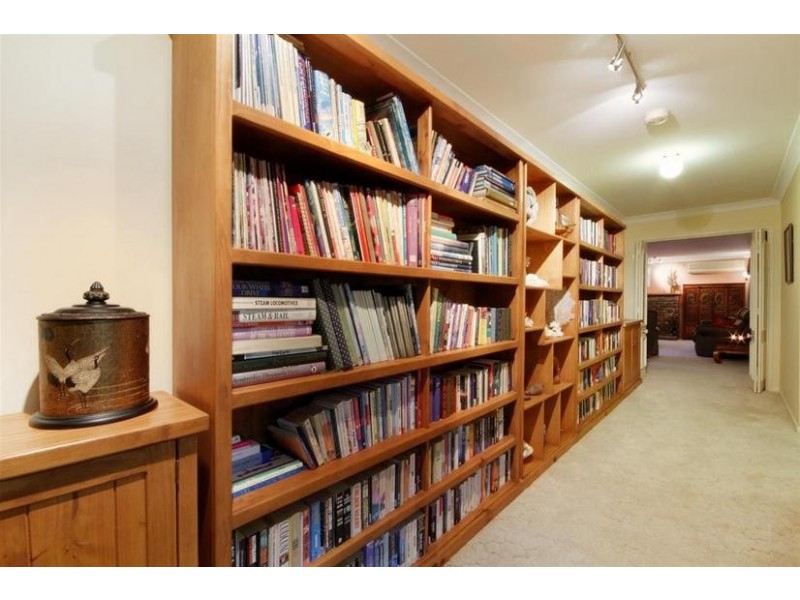 17 Fig Tree Drive, Beerwah QLD 4519