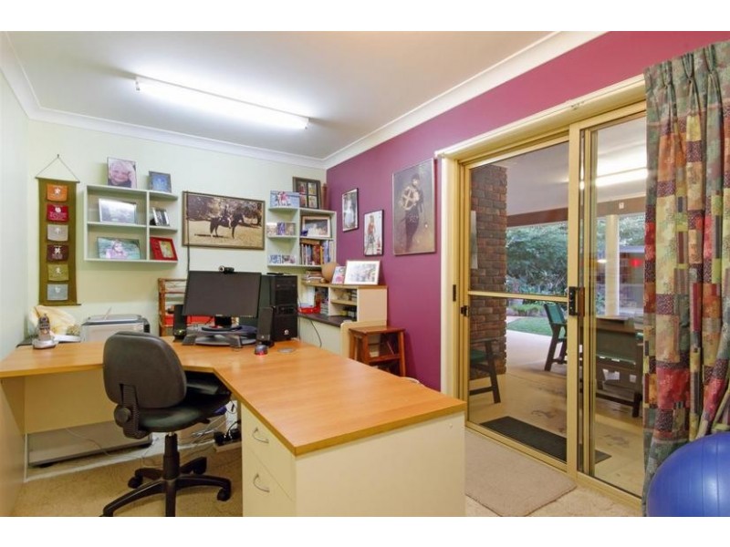 17 Fig Tree Drive, Beerwah QLD 4519