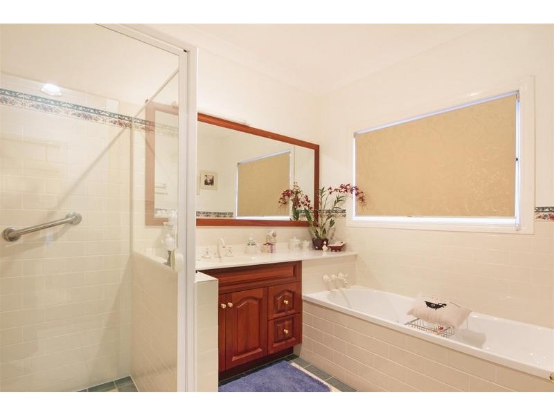 16 London Creek Road, Peachester QLD 4519