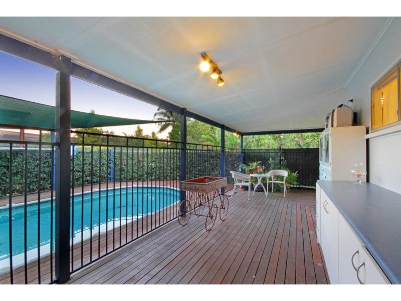 18 Alfs Pinch Road, Beerwah QLD 4519