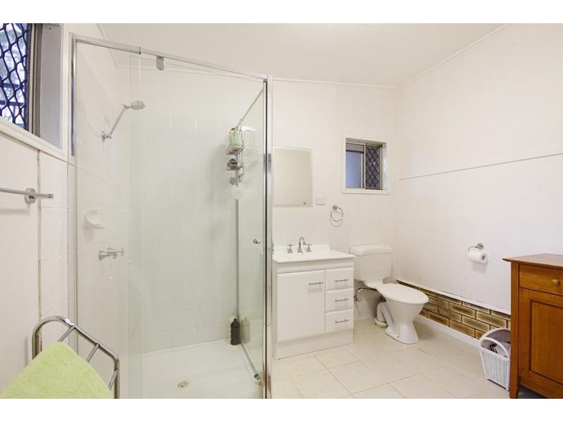 18 Alfs Pinch Road, Beerwah QLD 4519