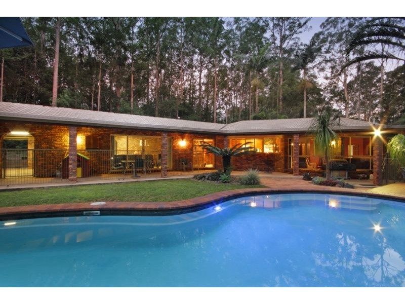 226 Peachester Road, Beerwah QLD 4519