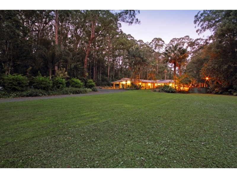 226 Peachester Road, Beerwah QLD 4519