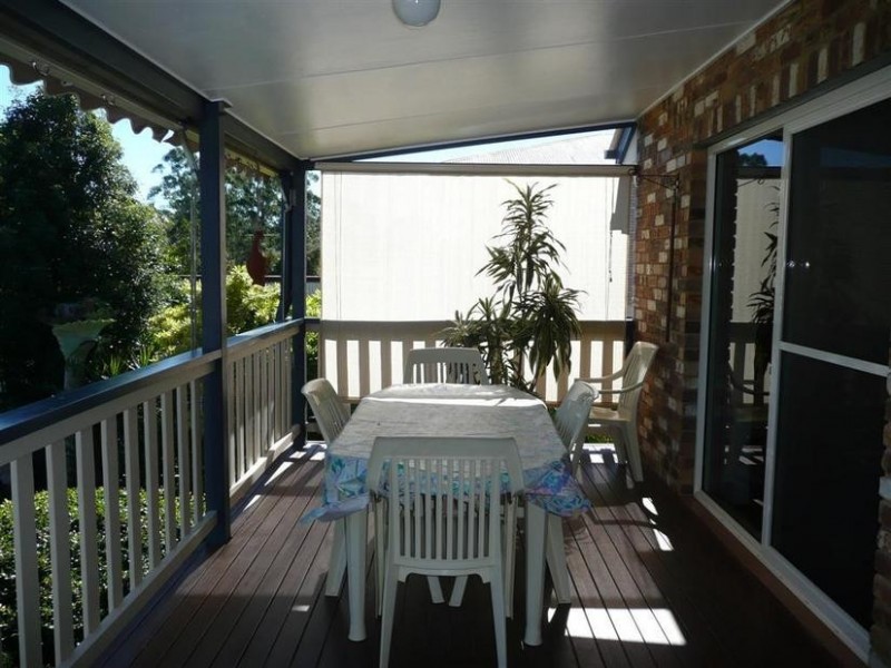 5 Jacaranda Close, Glass House Mountains QLD 4518