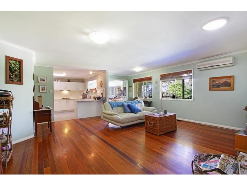 14 Ocean View Road, Mount Mellum QLD 4550