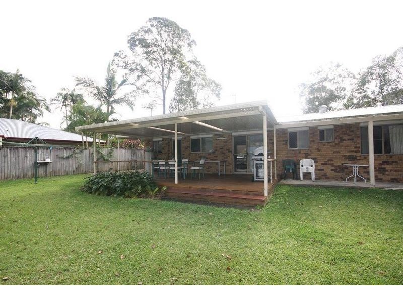12 William Street, Landsborough QLD 4550