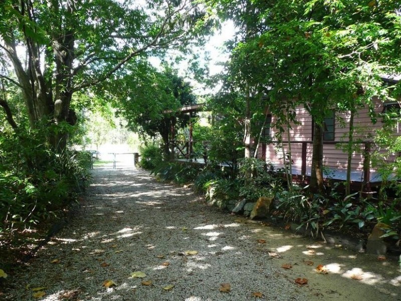 19 Old Landsborough Road, Beerwah QLD 4519