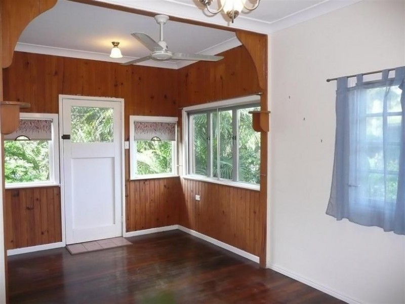 19 Old Landsborough Road, Beerwah QLD 4519