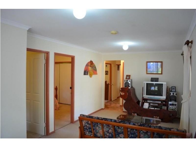 6 Sidney Drive, Beerwah QLD 4519