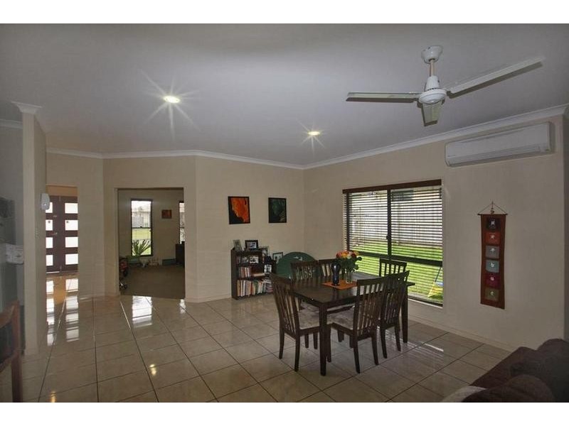 31 Greenview Avenue, Beerwah QLD 4519