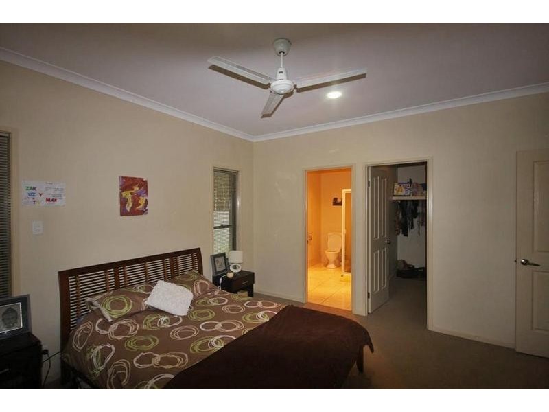 31 Greenview Avenue, Beerwah QLD 4519