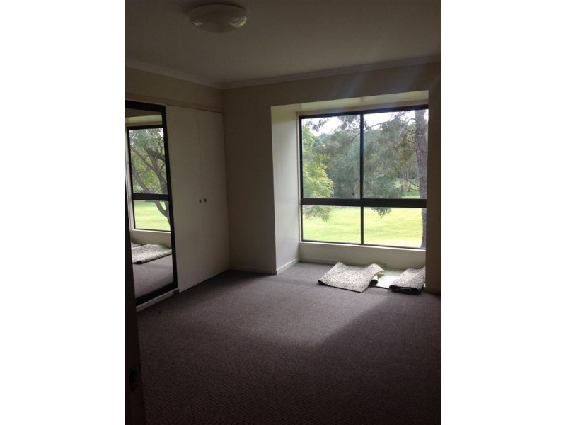 25 Peters Road, Glass House Mountains QLD 4518