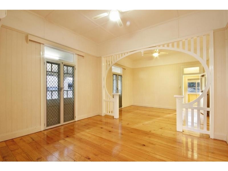 2 Church Street, Beerburrum QLD 4517