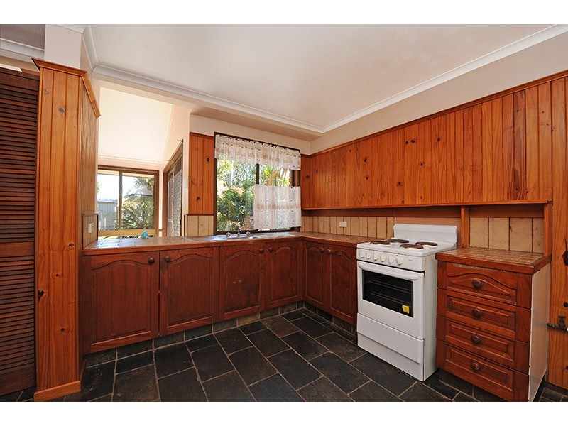 17 North Street, Beerwah QLD 4519