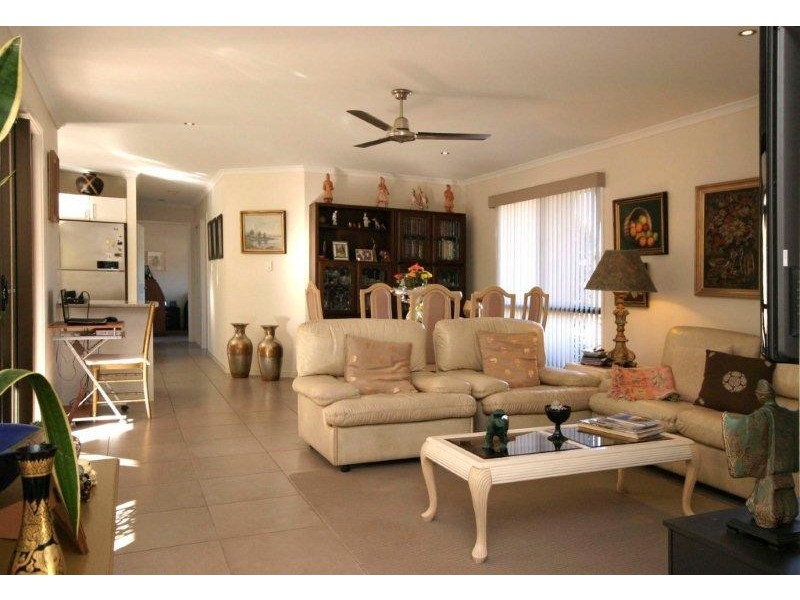 3/61 Beerwah Parade, Beerwah QLD 4519