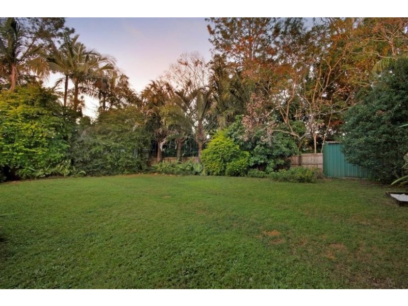 27 Alpha Drive, Glass House Mountains QLD 4518