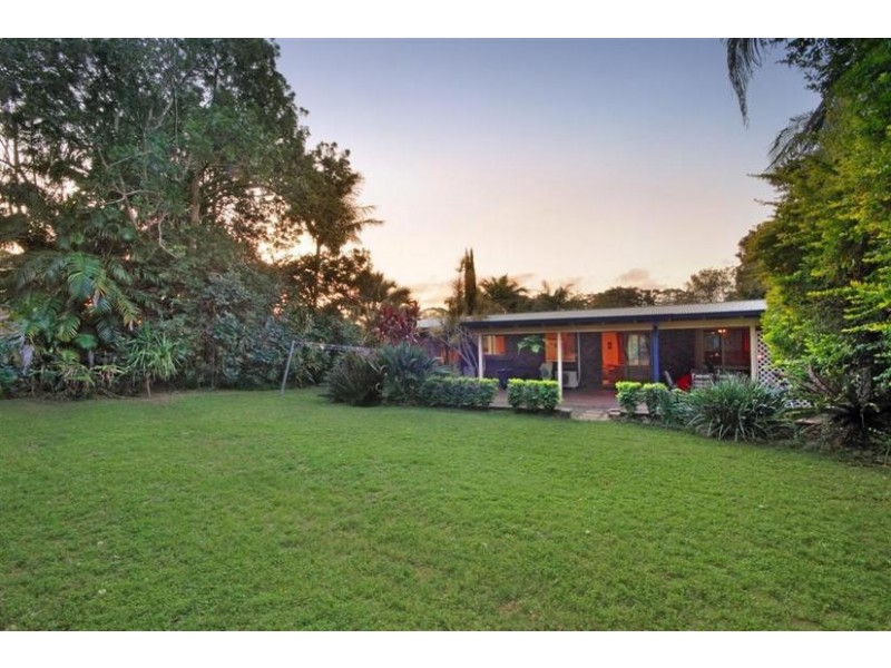 27 Alpha Drive, Glass House Mountains QLD 4518