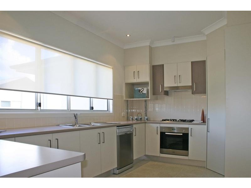 9 Usher Boulevard, Beerwah QLD 4519