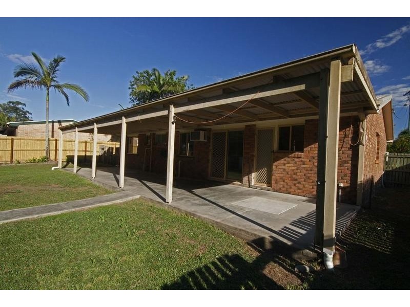 31 Montrose Street, Beerwah QLD 4519