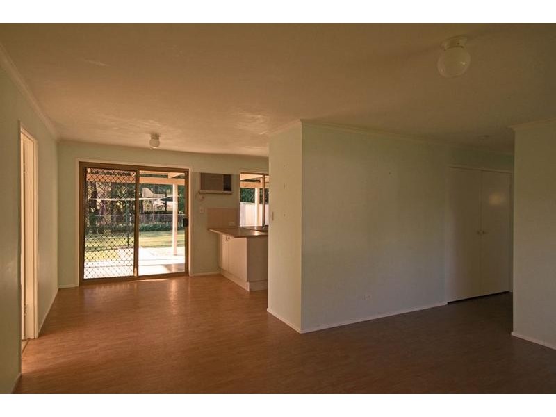 31 Montrose Street, Beerwah QLD 4519