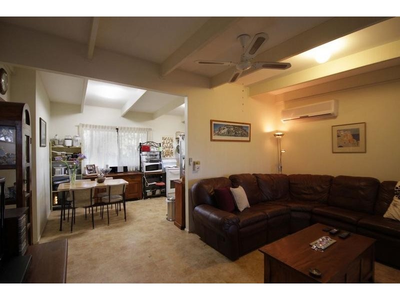 75 Bowen Road, Glass House Mountains QLD 4518