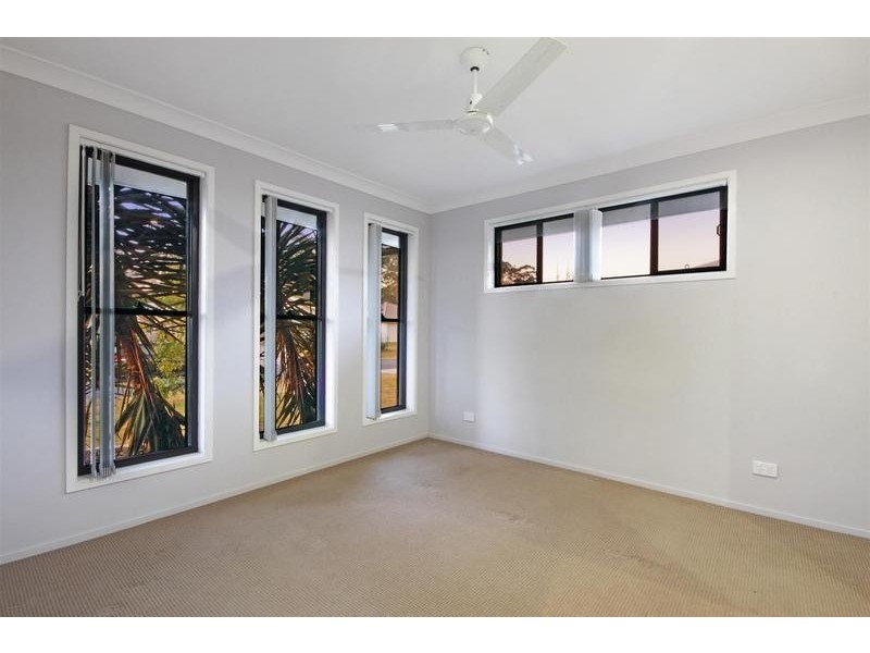 18 Monarch Place, Beerwah QLD 4519