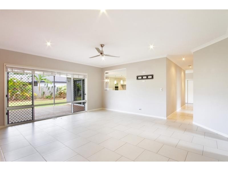 11 Red Ash Court, Beerwah QLD 4519