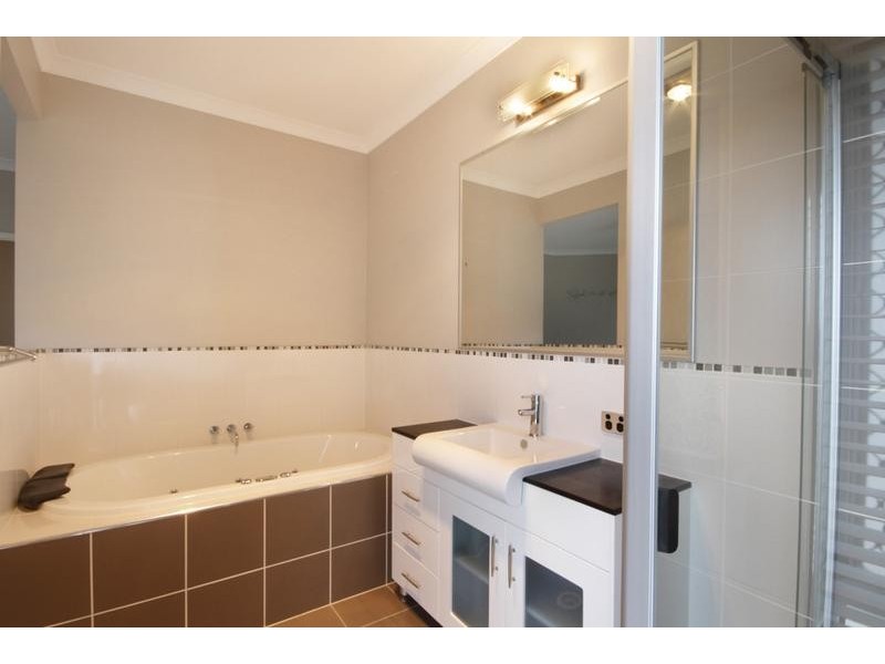 11 Red Ash Court, Beerwah QLD 4519