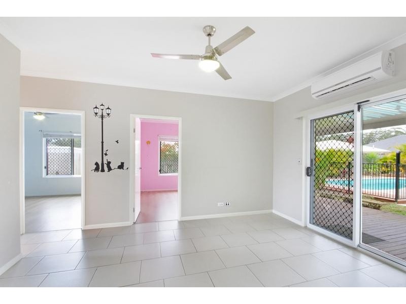 11 Red Ash Court, Beerwah QLD 4519