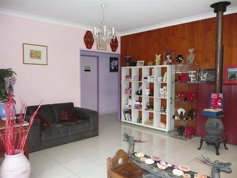 33 Caloundra Street, Landsborough QLD 4550