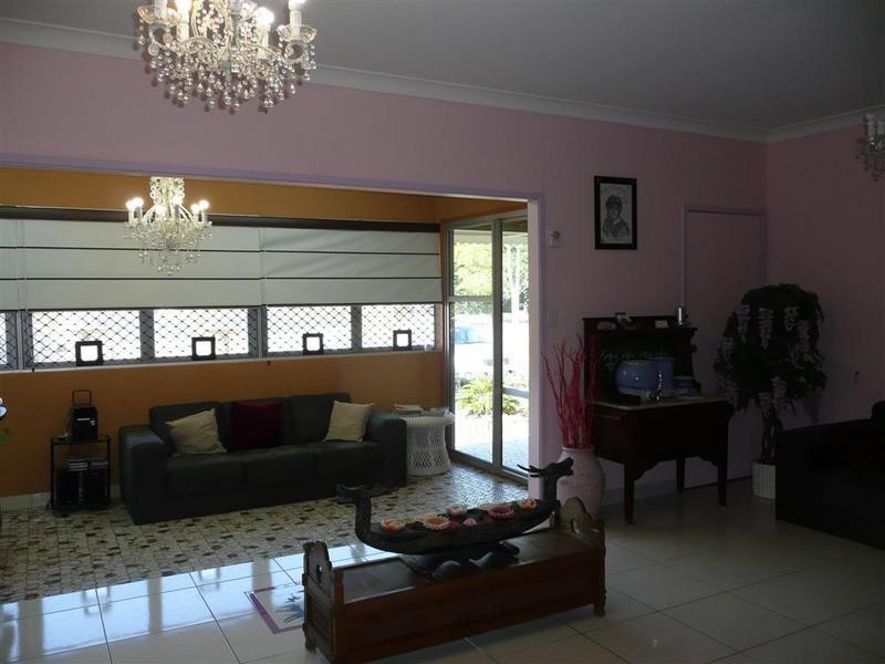 33 Caloundra Street, Landsborough QLD 4550