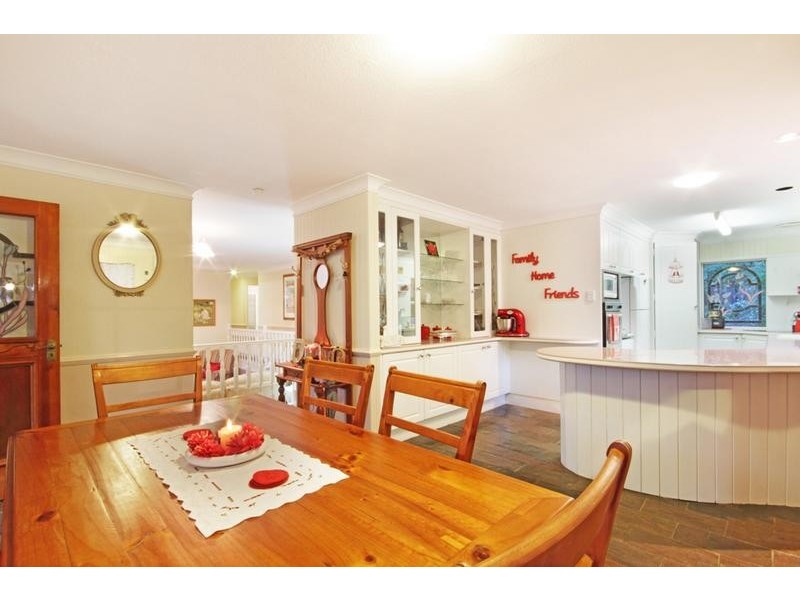 5 Treetop Court, Mooloolah Valley QLD 4553