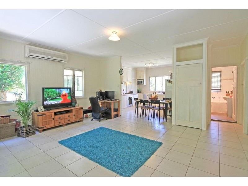 Glass House Mountains QLD 4518