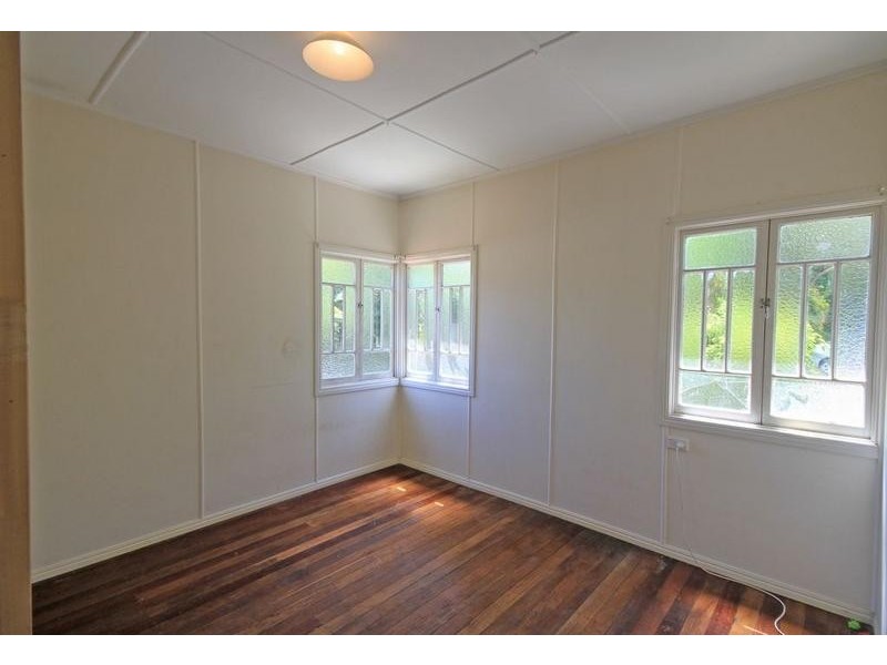 Glass House Mountains QLD 4518