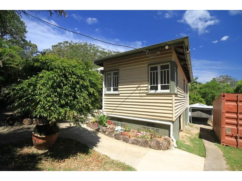 Glass House Mountains QLD 4518