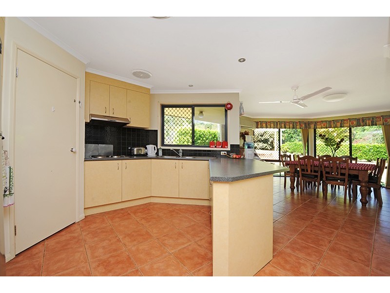 5 Pio Court, Beerwah QLD 4519
