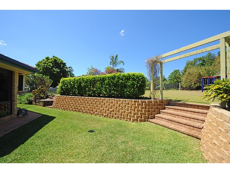 5 Pio Court, Beerwah QLD 4519