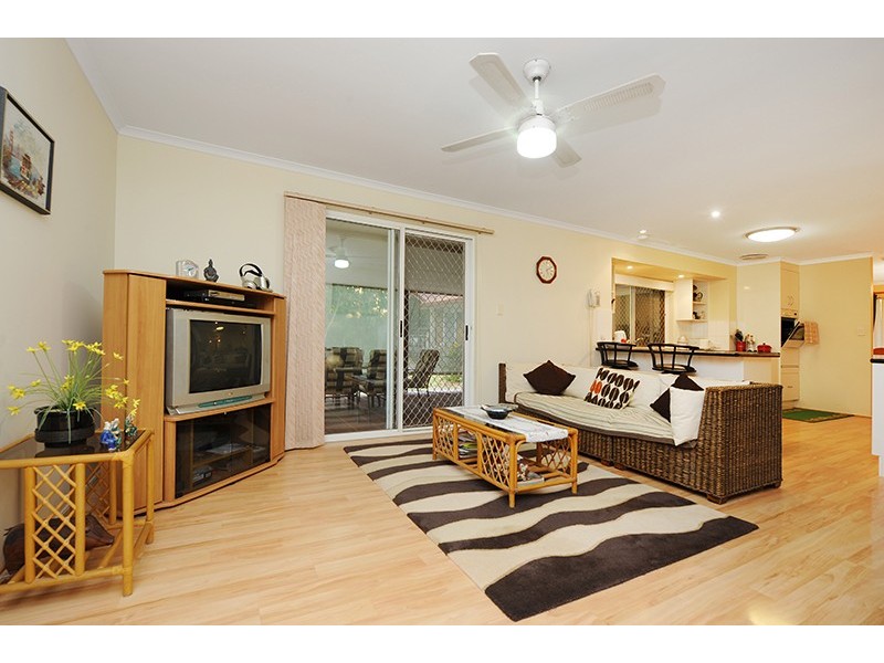 103 Coonowrin Road, Glass House Mountains QLD 4518