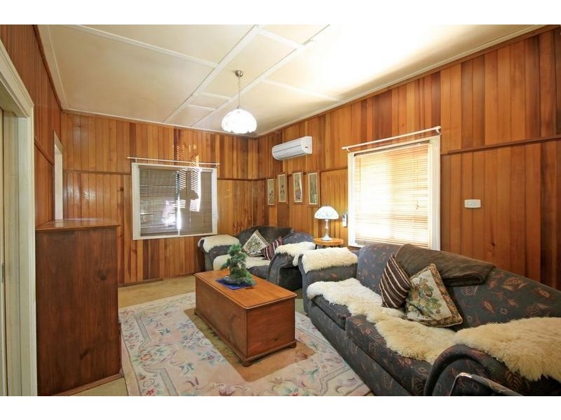 39 Coonowrin Road, Glass House Mountains QLD 4518