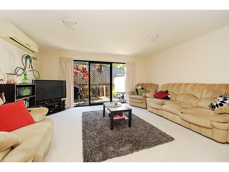 1/17 Pine Camp Road, Beerwah QLD 4519