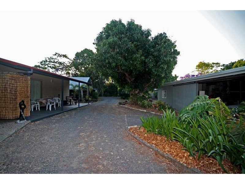 53 Bowen Road, Glass House Mountains QLD 4518