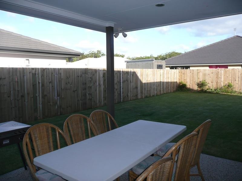 17 Red Ash Court, Beerwah QLD 4519