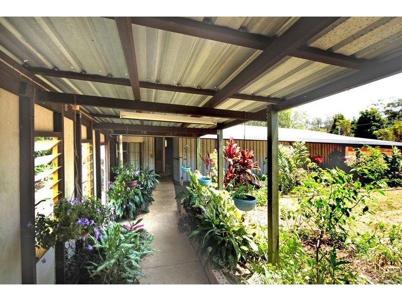 487 Peachester Road, Beerwah QLD 4519