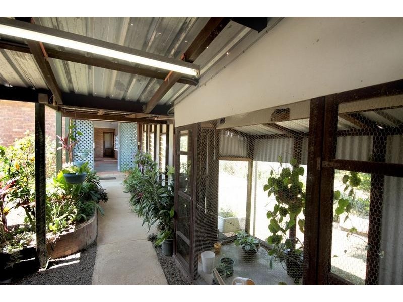 487 Peachester Road, Beerwah QLD 4519