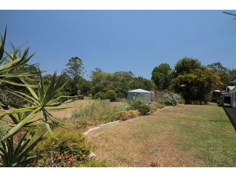 487 Peachester Road, Beerwah QLD 4519