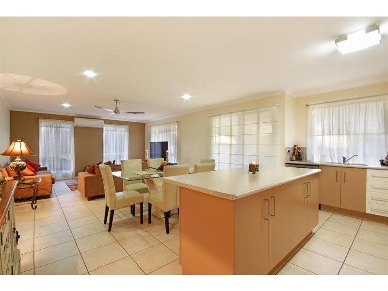 3 Greenview Avenue, Beerwah QLD 4519