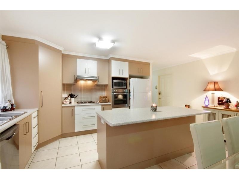 3 Greenview Avenue, Beerwah QLD 4519