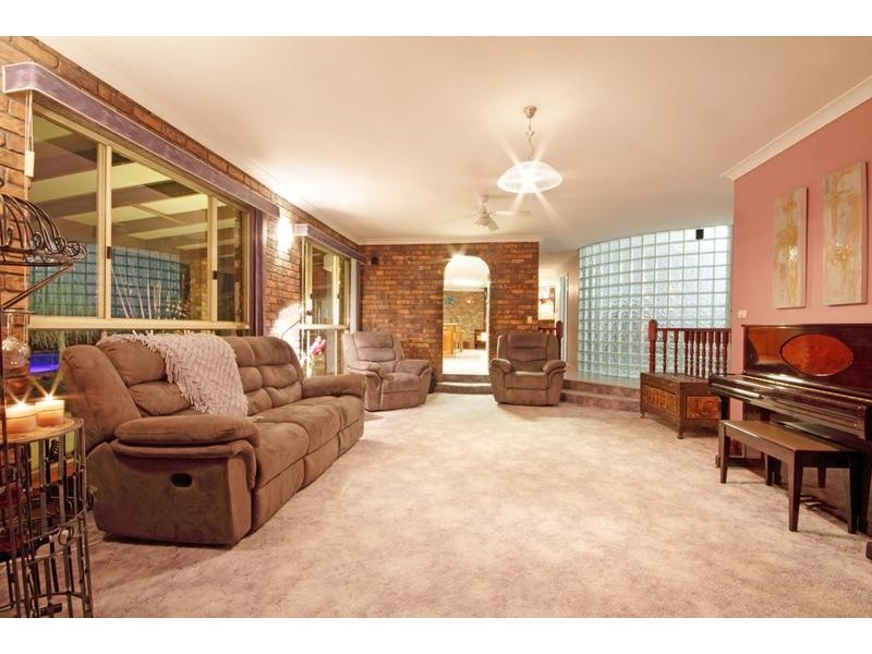 226 Peachester Road, Beerwah QLD 4519