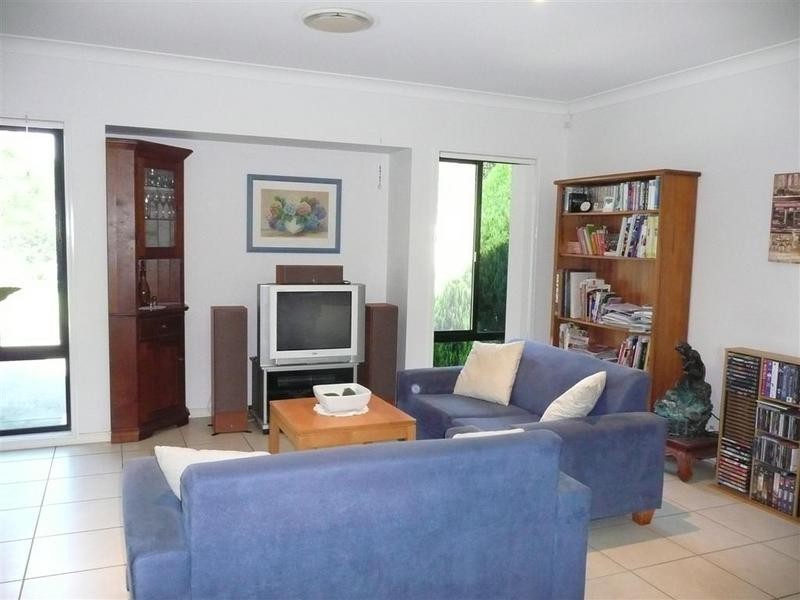 6 Toriana Place, Beerwah QLD 4519