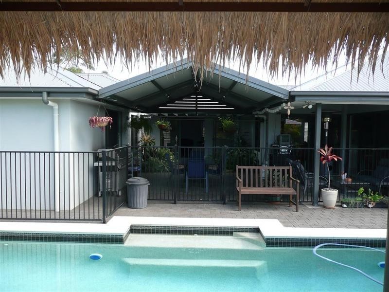 1 Whitby Street, Glass House Mountains QLD 4518